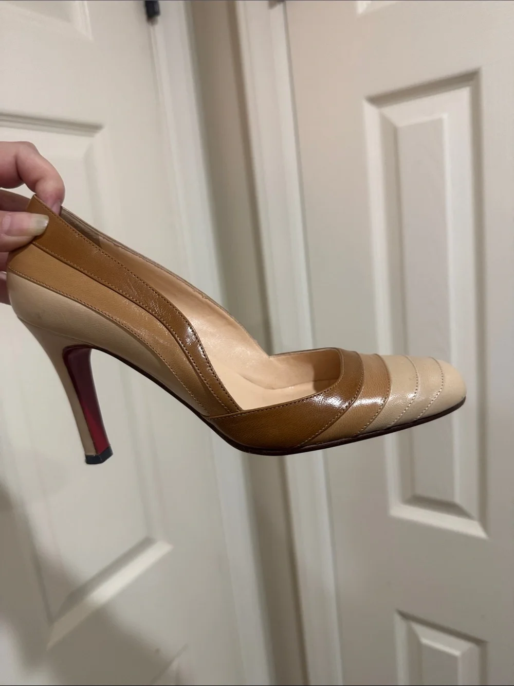 Christian Louboutin/Classic Three-Tone Beige and Darker Cream Women's Heels! 6.5